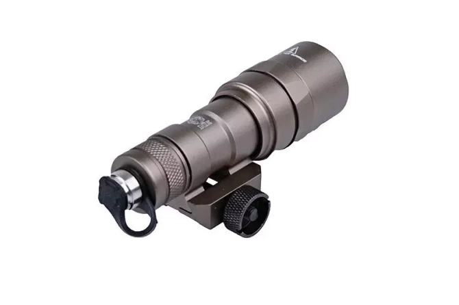 M300B Scout tactical flashlight - dark earth