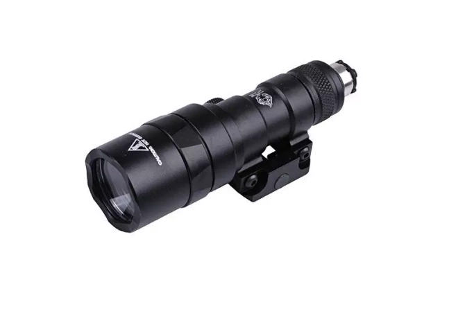 M300B Scout tactical flashlight - black