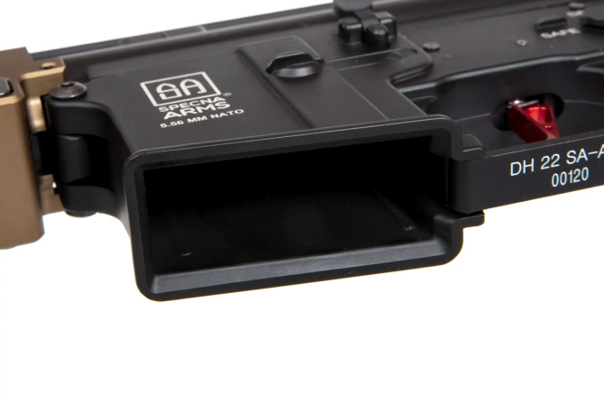 Specna Arms SA-A33 ONE™ TITAN™ V2 Custom Carbine Replica - Half-Tan