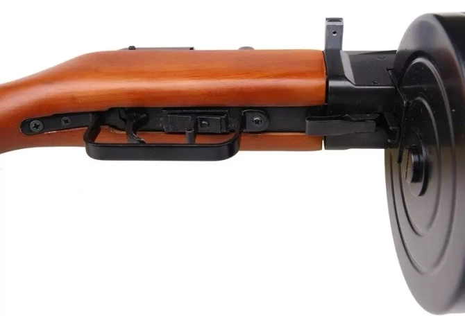 PPSH41 sub-machinegun replica