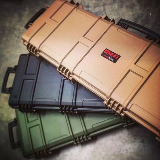 Walizka transportowa NP Large Hard Case - czarna