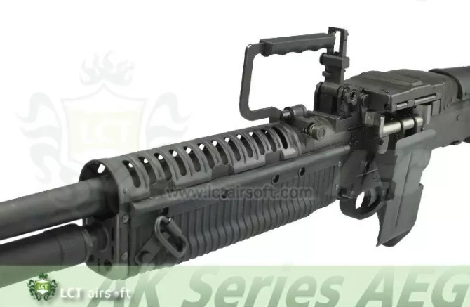 Replika karabinu maszynowego M60VN