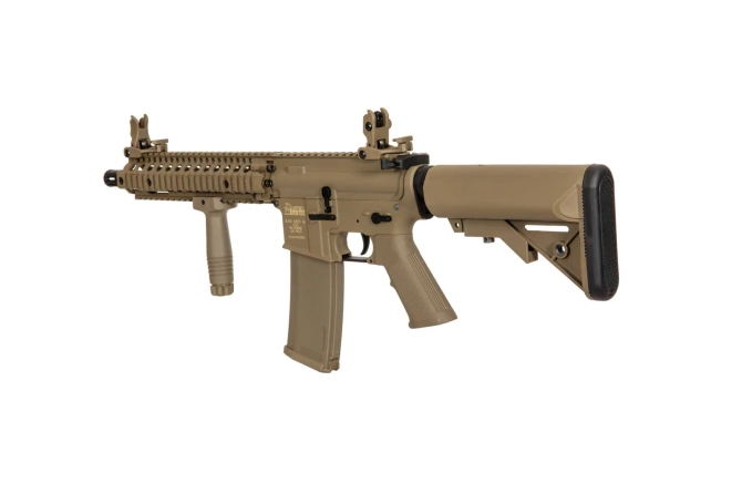 Replika karabinka Daniel Defense® MK18 SA-C19 CORE™ X-ASR™ - Full-Tan