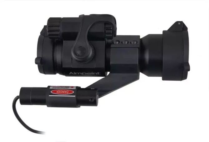 Kolimator z podświetleniem R/G i laserem